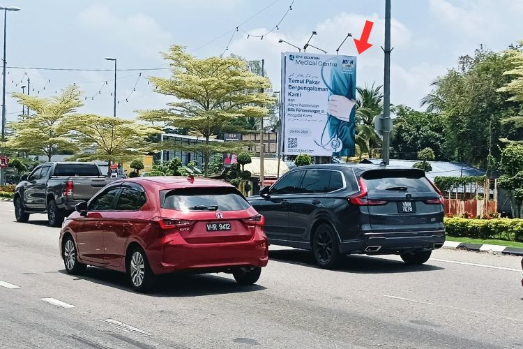 1 Sided Vertical Minipole Billboard at Jalan Temerloh - Mentakab, Temerloh, Pahang (at traffic light junction to Temerloh / ECE / Mentakab)