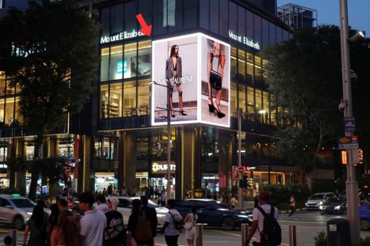 Orchard Rd, Orchard, Central Region (opposite Orchard Building)