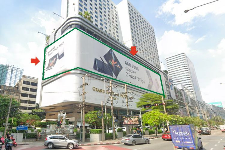 1 Panel Building Wrap Billboard at Ratchadapisek Road, Bangkok, Din Daeng, Bangkok Avani Ratchada Bangkok Hotel