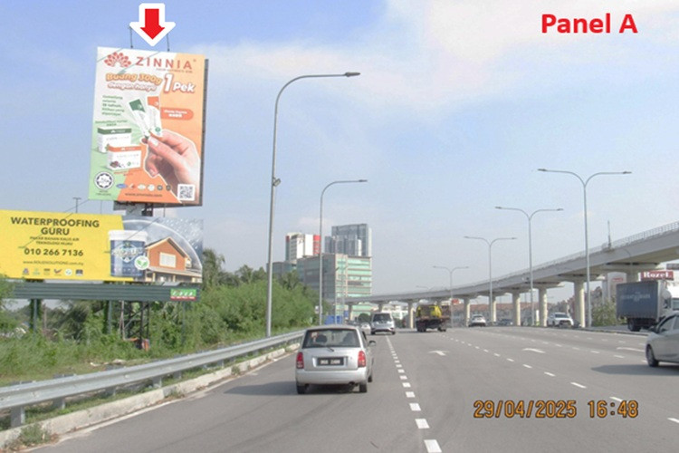2 Sided Vertical Minipole Billboard at Jalan Langat / Jalan Serunai / Lebuh Batu Nilam Interchange, Klang, Selangor (near new flyover)