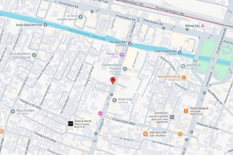 Thonglor Road, Bangkok, Watthana, Bangkok (near Camillian Hospital)