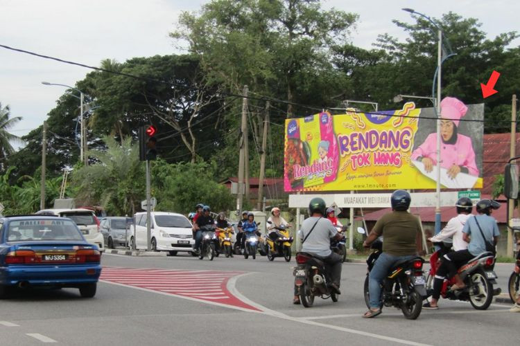 Free Standing Billboard at Jalan Pendang - Tanah Merah, Pendang, Kedah (opposite Masjid Daerah Pendang)