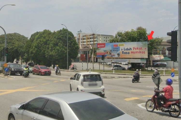 Free Standing Billboard at Jalan Besar / Jalan Kampung Sentosa, Sungai Siput, Perak (opposite SMJK Shing Chung)