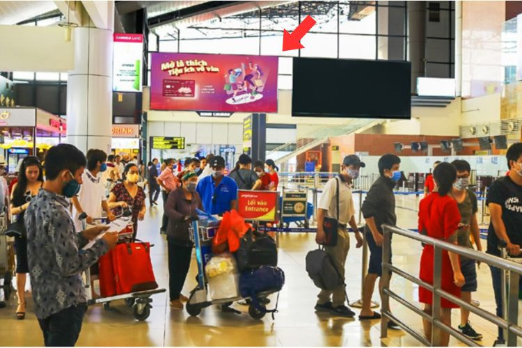 Horizontal Airport LED Screen Billboard at Noi Bai International Airport, Ha Noi City (Hall A Gable)