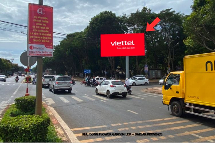 Day view - Horizontal LED Unipole Billboard at Phu Dong Flower Garden, Daklak