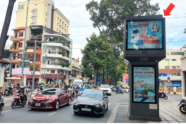 8 Sided Vertical E-tower Panel Billboard at 218 Nam Ki Khoi Nghia, Vo Thi Sau Ward, Ho Chi Minh City