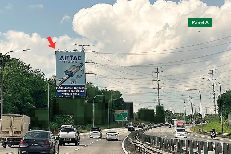 2 Sided Vertical Unipole Billboard at NSE KM298.9, Bangi, Selangor