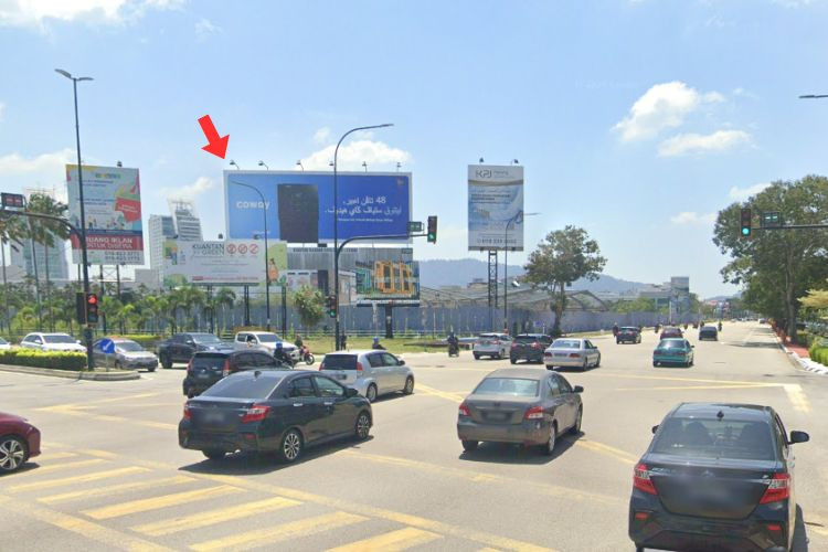 Horizontal Unipole Billboard at Jalan Tun Ismail, Kuantan, Pahang