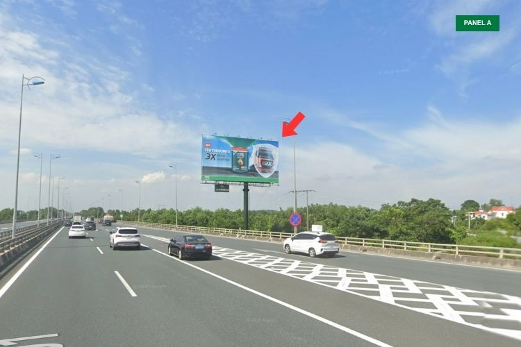 Horizontal Unipole Billboard at Liem Tuyen Toll Station, Liem Tuyen, Ninh Binh