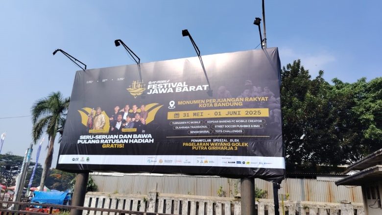 Contoh Billboard Promosi Festival Jawa Barat