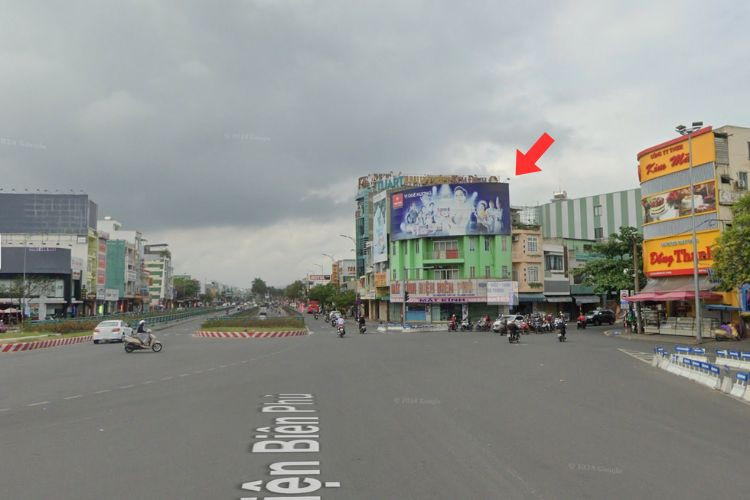 1 Panel Horizontal Wall-mounted Pano Billboard at 64 Dien Bien Phu, Da Nang City