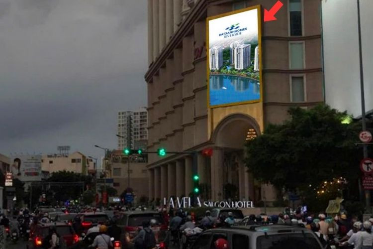 Night view - LED Screen Billboard at 83 Ly Chinh Thang, District 3, Ho Chi Minh City