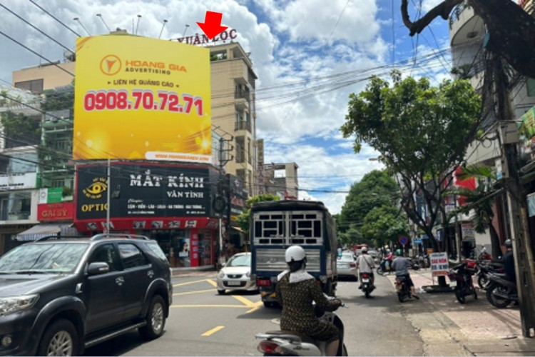 1 Panel Horizontal Wallscape Billboard at 54 Le Hong Phong, Buon Ma Thuot Ward, Daklak
