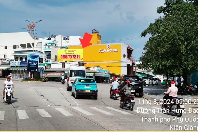 Day view- Horizontal Wallscape Billboard at Tran Hung Dao- Vo Thi Sau Roundabout, Phu Quoc Special Administrative Zone, An Giang