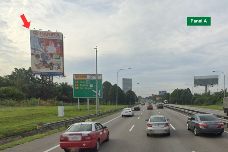 Vertical Unipole Billboard at ELITE Highway KM30, Dengkil, Selangor