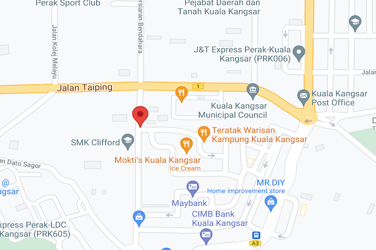 Persiaran Bendahara / Persiaran Bendahara 2, Kuala Kangsar, Perak (opposite SMK Clifford)