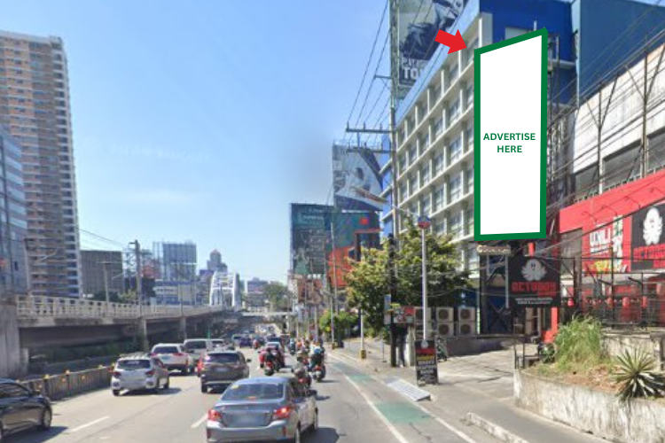 1 Panel Vertical Digital Screen Billboard at EDSA Boni Avenue, South Bound, Mandaluyong, Metro Manila (Near MRT Boni Station)