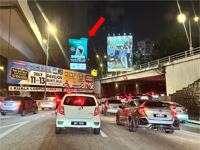 Vertical Digital Screen Billboard at Federal Highway / Jalan Syed Putra, Kuala Lumpur (exit to Mid Valley / East West Link)