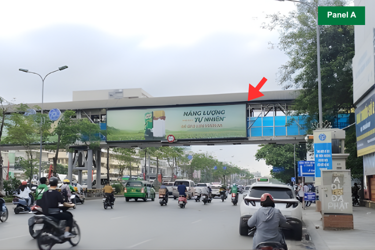 4 Panel Horizontal Light Box Billboard at 129 Giai Phong District, Kim Lien Ward, Ha Noi City