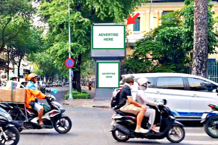 8 Sided Vertical E-tower Panel Billboard at 62 Ly Tu Trong, Ben Thanh Ward, Ho Chi Minh City (Ho Chi Minh City People's Court)