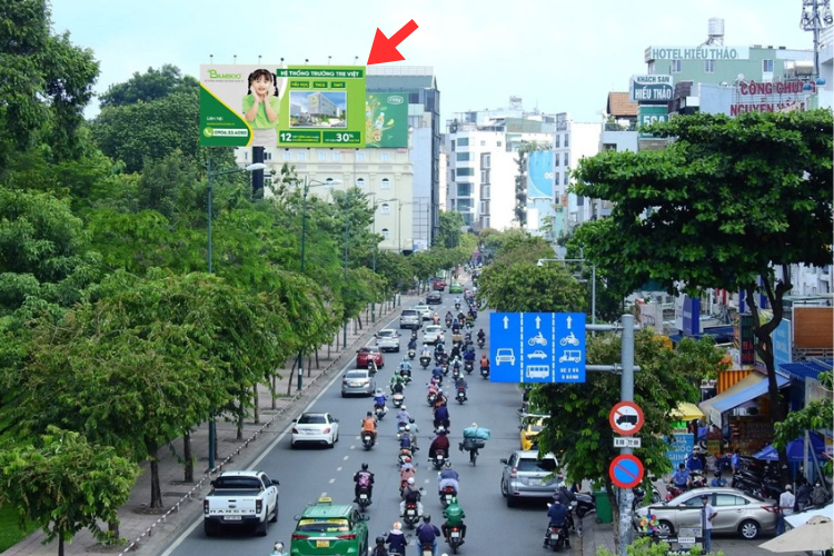 1 Panel Horizontal Wallscape Billboard at 144 Bach Dang, Tan Son Hoa Ward, Ho Chi Minh City